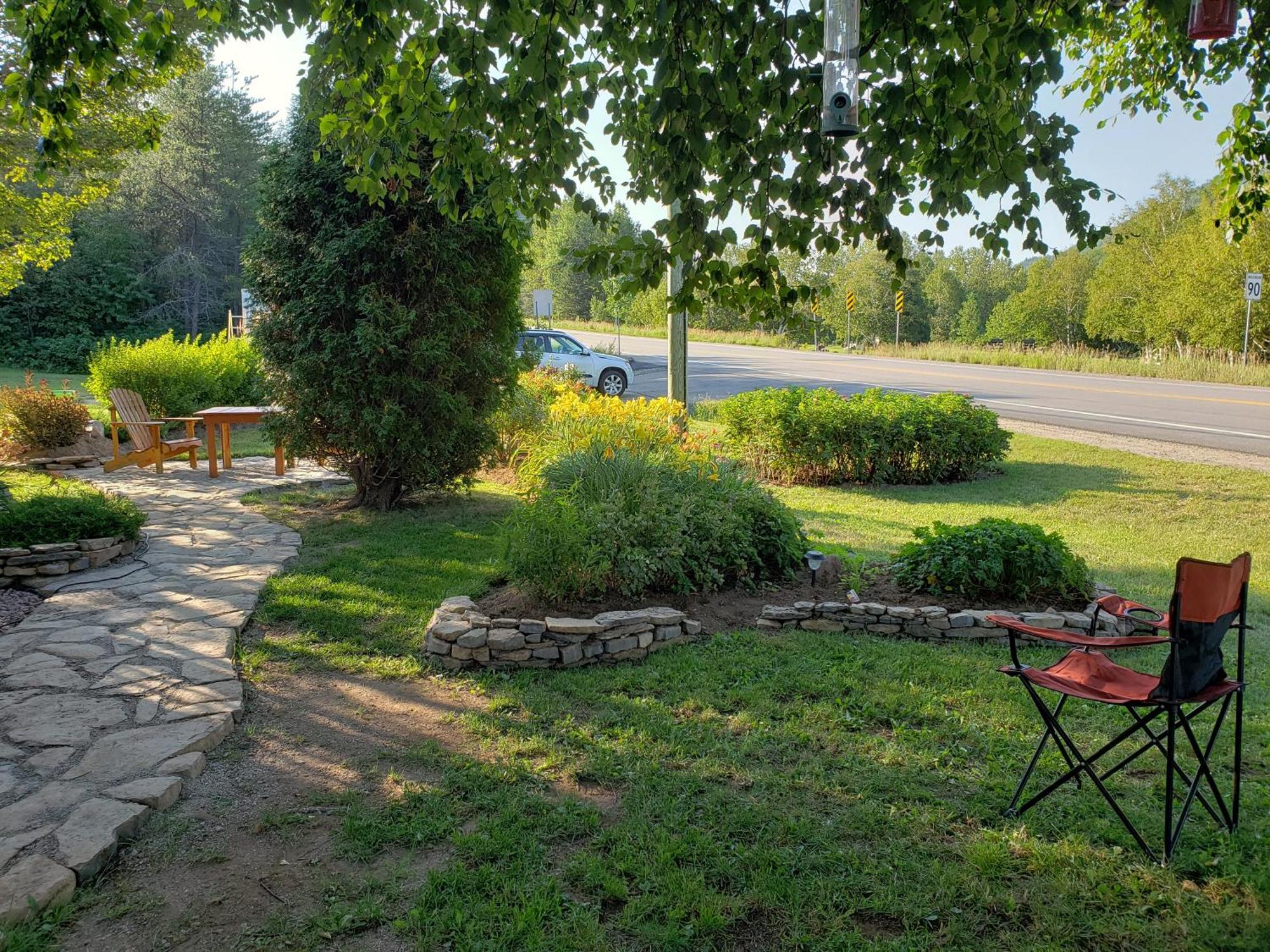 Residence Touristique Les Bouleaux Petit-Saguenay Экстерьер фото
